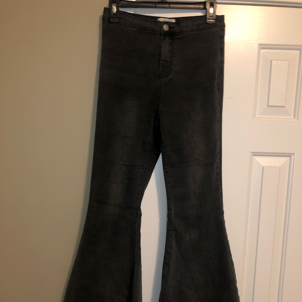 Boot cut jeans